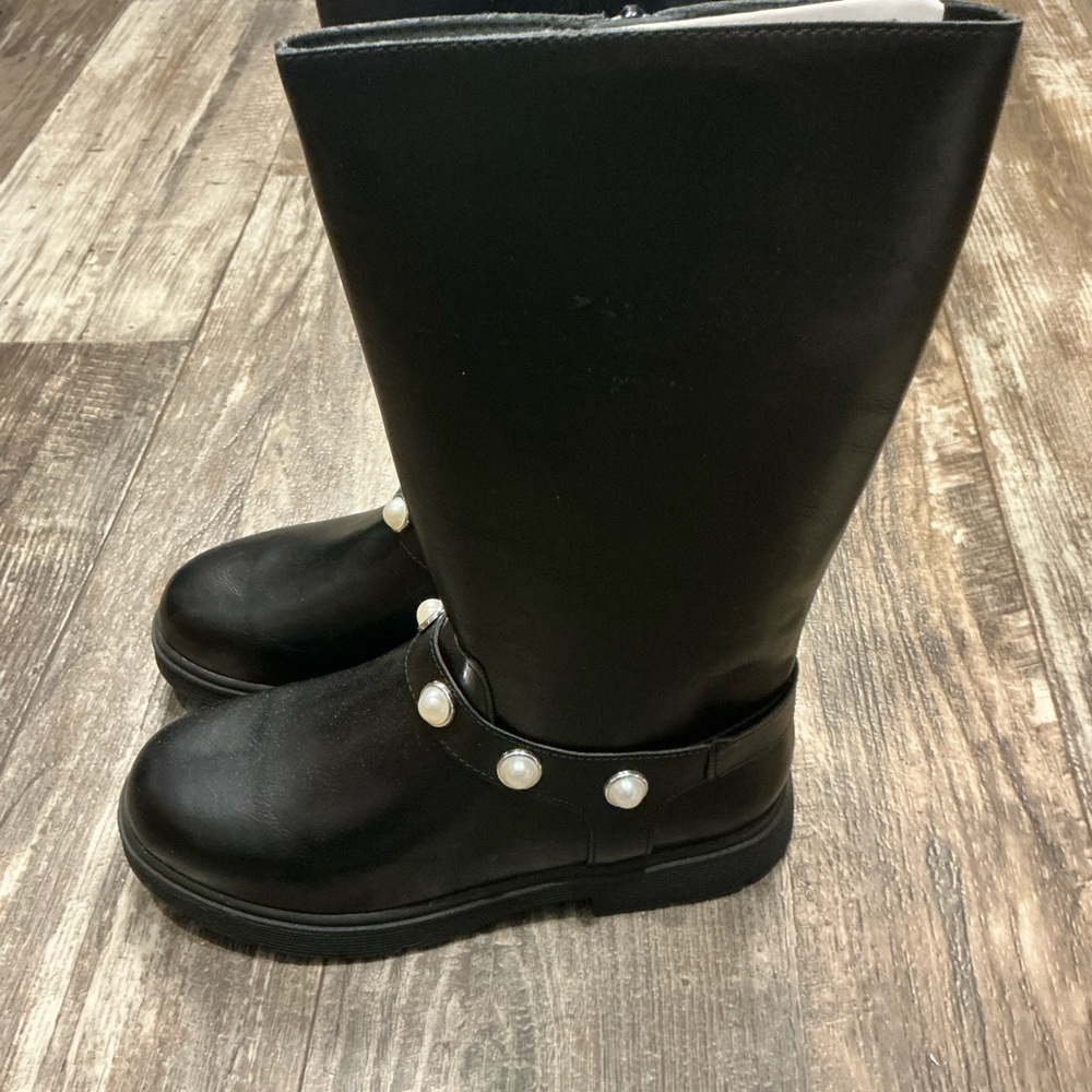 Sonoma Girl’s Black Pearl-Accent Boot for Size 4 - Picture 4 of 16